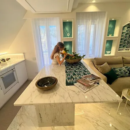Apartamento Maison Lady Claudia Luxury Península Sorrentina