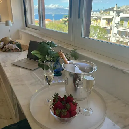 Maison Lady Claudia Luxury