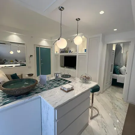 Apartment Maison Lady Claudia Luxury Sorrento