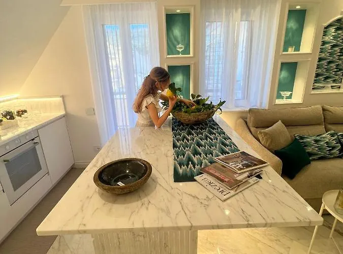 アパート Maison Lady Claudia Luxury ソレント