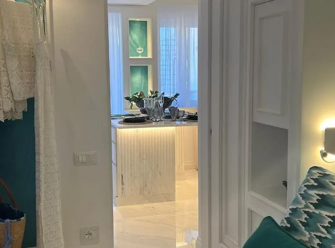 Maison Lady Claudia Luxury アパート ソレント