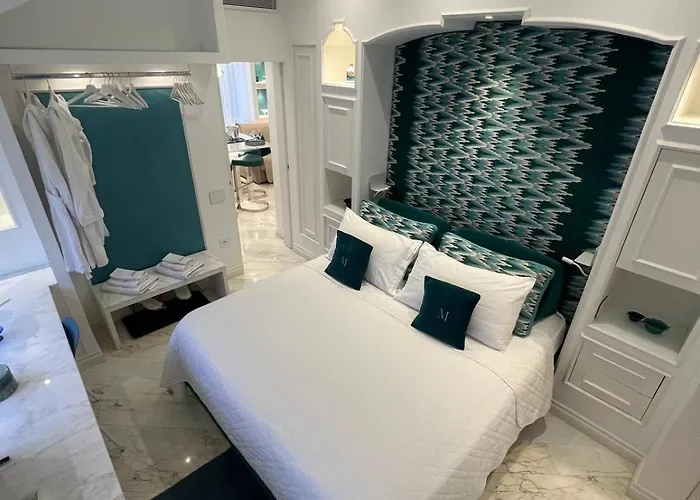 Maison Lady Claudia Luxury アパート ソレント